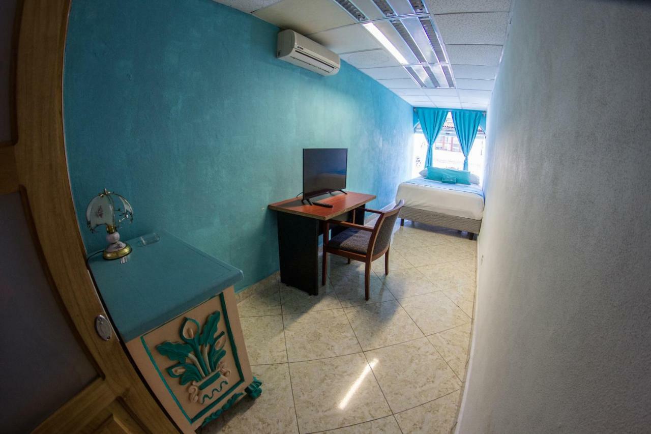 Boutique Basic Hotel 巴亞爾塔港 外观 照片